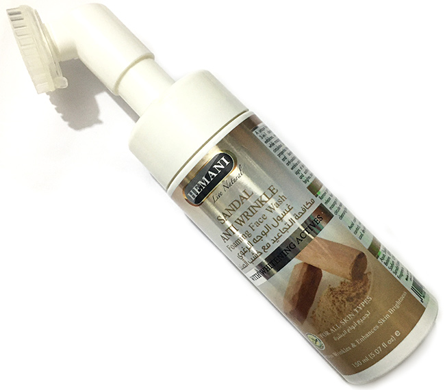 Hemani Sandal Anti-Wrinkle Foaming Face Wash with Brush - Review Hemani Sandal Anti-Wrinkle Foaming Face Wash with Brush - Review