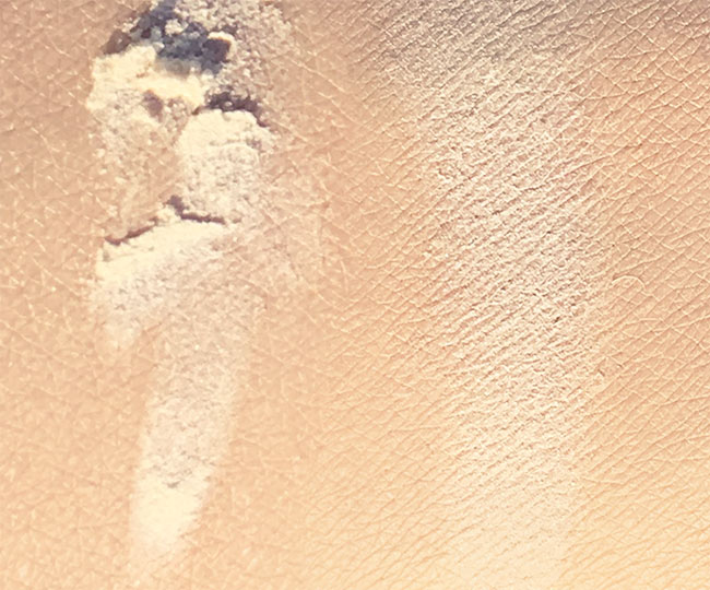 Swatch of ColourPop No Filter Loose Setting Powder Translusent