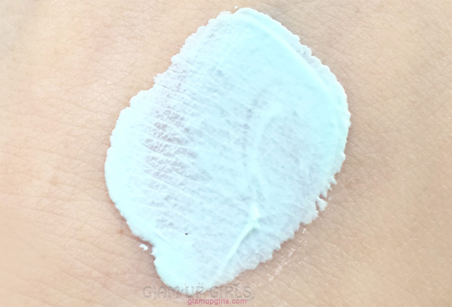 Freeman Mint and Lemon Clay Face Mask Texture