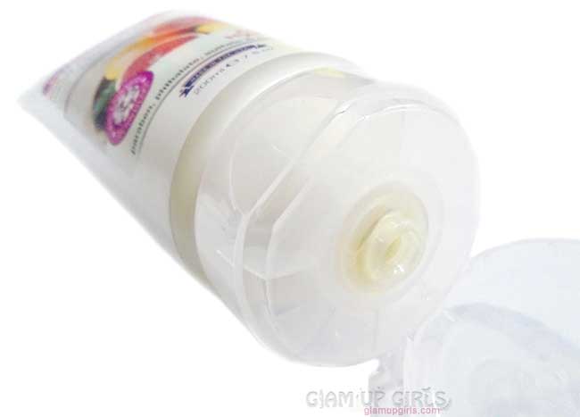 Petal Fresh Botanicals Multi Action Cleanser Wash, Scrub and Mask Close up