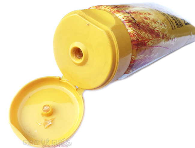 Freeman Golden Grain Brightening Mask Close up