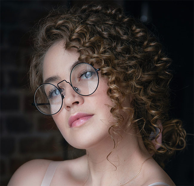 Practical Tips for Managing and Loving Your Curly Hair Practical Tips for Managing and Loving Your Curly Hair